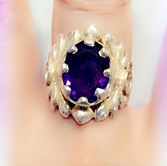 Fairy 🧚‍♂️ Band Sterling Silver Amethyst Gemstone Ring